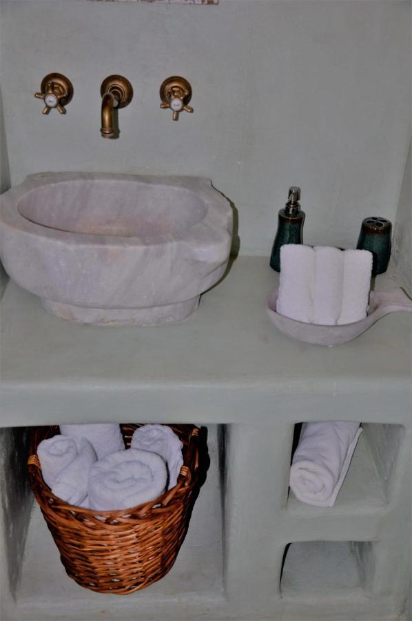 Pambelos Lodge Koufonisia Bagian luar foto